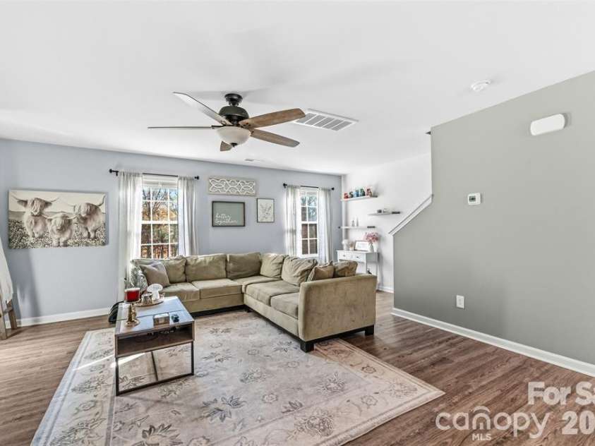 8236 Waxhaw Highway, Waxhaw, NC 28173.  MLS# CAR4389250, YatesRealty ID 30322. 