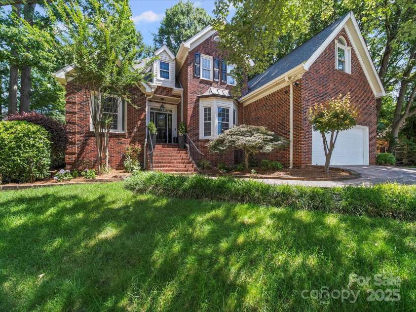 210 Wessex Way, Fort Mill, SC 29708.  MLS# CAR4278832, YatesRealty ID 30324. 