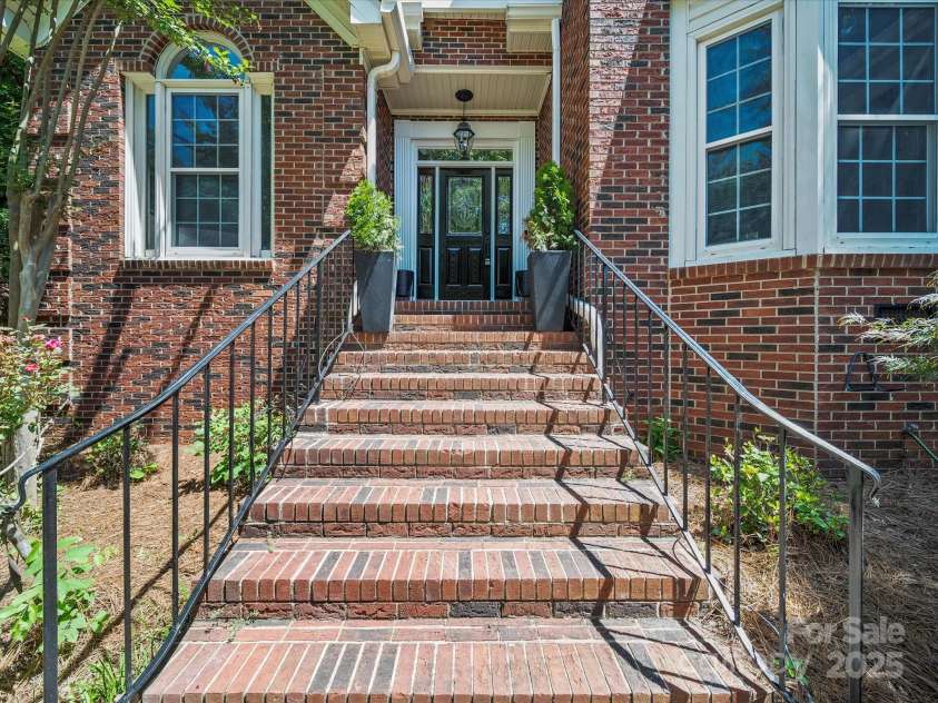 210 Wessex Way, Fort Mill, SC 29708.  MLS# CAR4278832, YatesRealty ID 30324. 