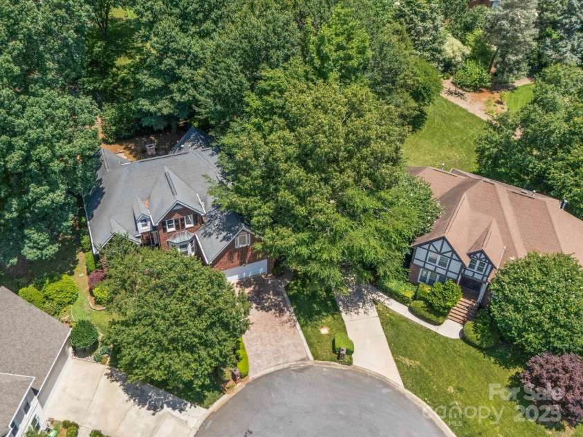 210 Wessex Way, Fort Mill, SC 29708.  MLS# CAR4278832, YatesRealty ID 30324. Aerial View of Home