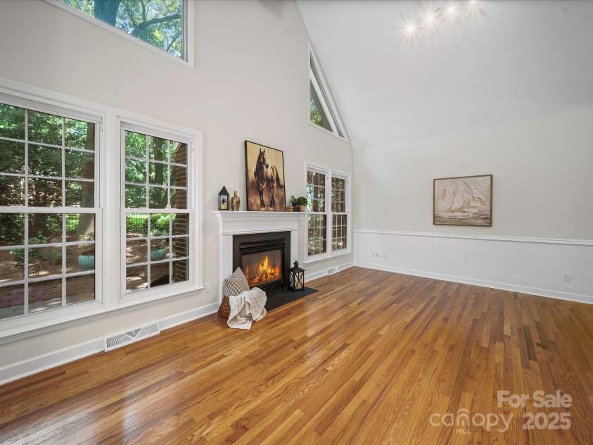 210 Wessex Way, Fort Mill, SC 29708.  MLS# CAR4278832, YatesRealty ID 30324. Great Room