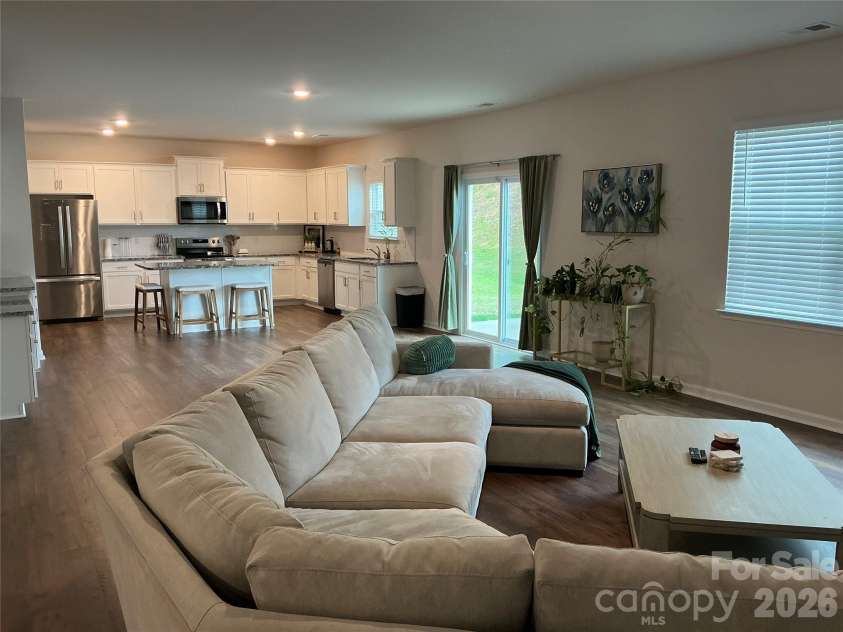 534 Yellow Birch Drive, Locust, NC 28097.  MLS# CAR4387967, YatesRealty ID 30324. Family Room