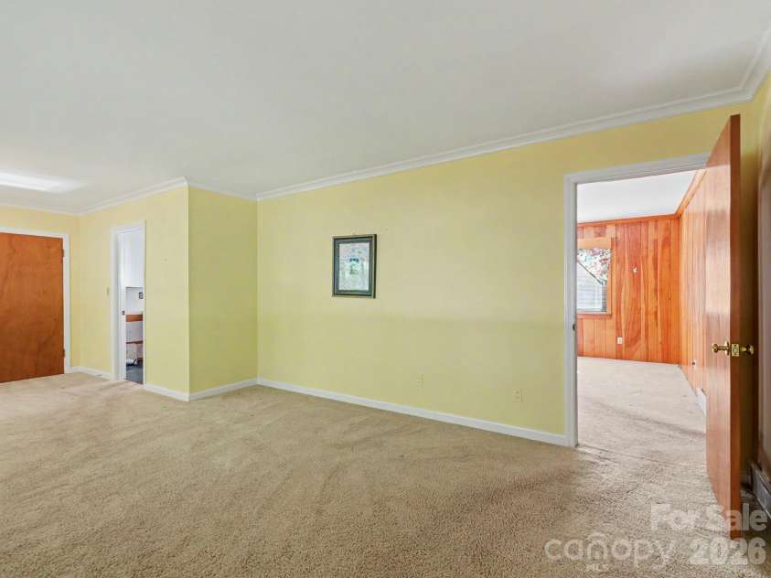 1006 Main Street, Landis, NC 28088.  MLS# CAR4391096, YatesRealty ID 30325. 