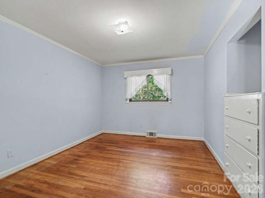 1006 Main Street, Landis, NC 28088.  MLS# CAR4391096, YatesRealty ID 30325. 