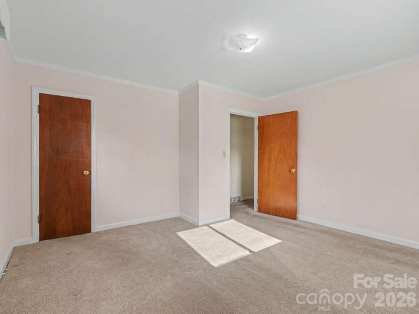 1006 Main Street, Landis, NC 28088.  MLS# CAR4391096, YatesRealty ID 30325. 