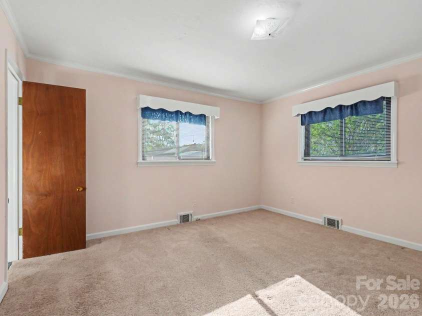 1006 Main Street, Landis, NC 28088.  MLS# CAR4391096, YatesRealty ID 30325. 