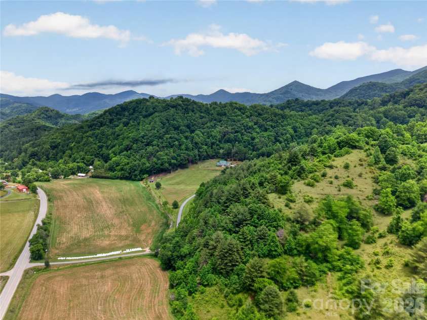 227 Black Bear Cove, Clyde, NC 28721.  MLS# CAR4393191, YatesRealty ID 30326. Aerial