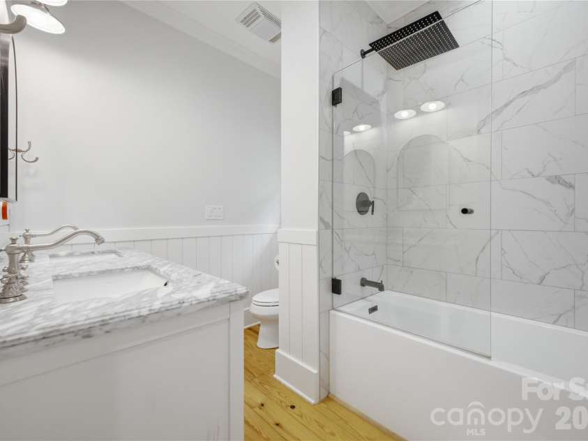 227 Black Bear Cove, Clyde, NC 28721.  MLS# CAR4393191, YatesRealty ID 30326. Guest Bath 2nd Master Suite