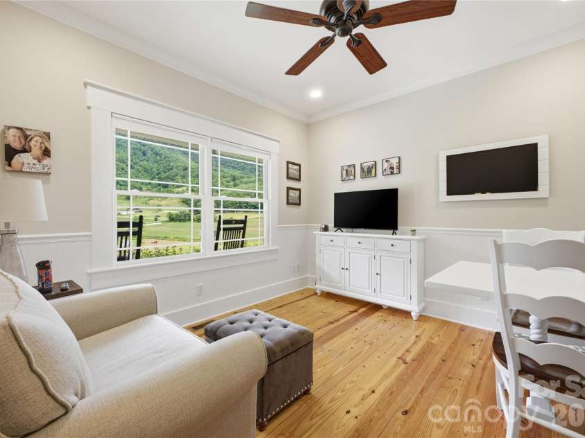 227 Black Bear Cove, Clyde, NC 28721.  MLS# CAR4393191, YatesRealty ID 30326. Study/library/school room