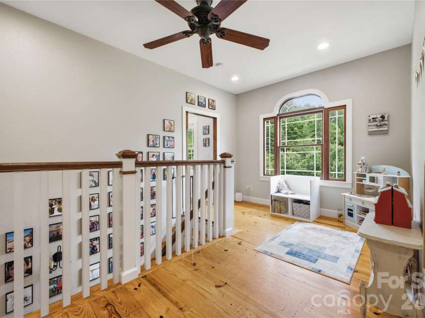 227 Black Bear Cove, Clyde, NC 28721.  MLS# CAR4393191, YatesRealty ID 30326. Upstairs flex space