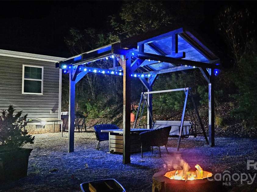 24 Mink Farm Road, Leicester, NC 28748.  MLS# CAR4278001, YatesRealty ID 30326. 