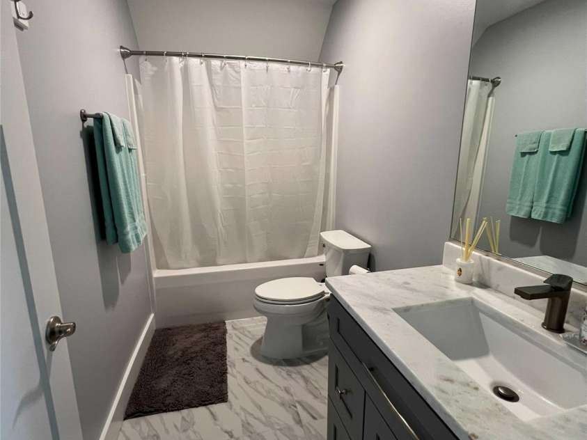 24 Mink Farm Road, Leicester, NC 28748.  MLS# CAR4278001, YatesRealty ID 30326. 