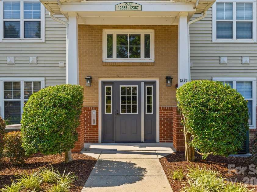 12363 Copper Mountain Boulevard, Charlotte, NC 28277.  MLS# CAR4393289, YatesRealty ID 30327. 