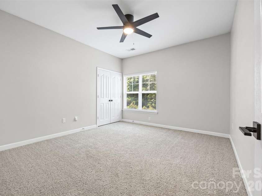 12363 Copper Mountain Boulevard, Charlotte, NC 28277.  MLS# CAR4393289, YatesRealty ID 30327. 