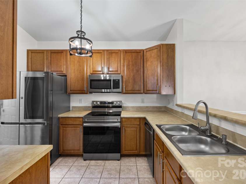 12363 Copper Mountain Boulevard, Charlotte, NC 28277.  MLS# CAR4393289, YatesRealty ID 30327. 