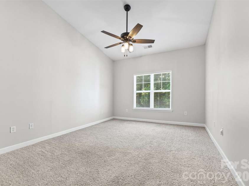 12363 Copper Mountain Boulevard, Charlotte, NC 28277.  MLS# CAR4393289, YatesRealty ID 30327. 