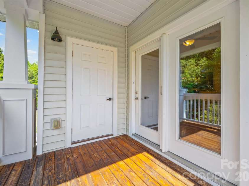 12363 Copper Mountain Boulevard, Charlotte, NC 28277.  MLS# CAR4393289, YatesRealty ID 30327. 