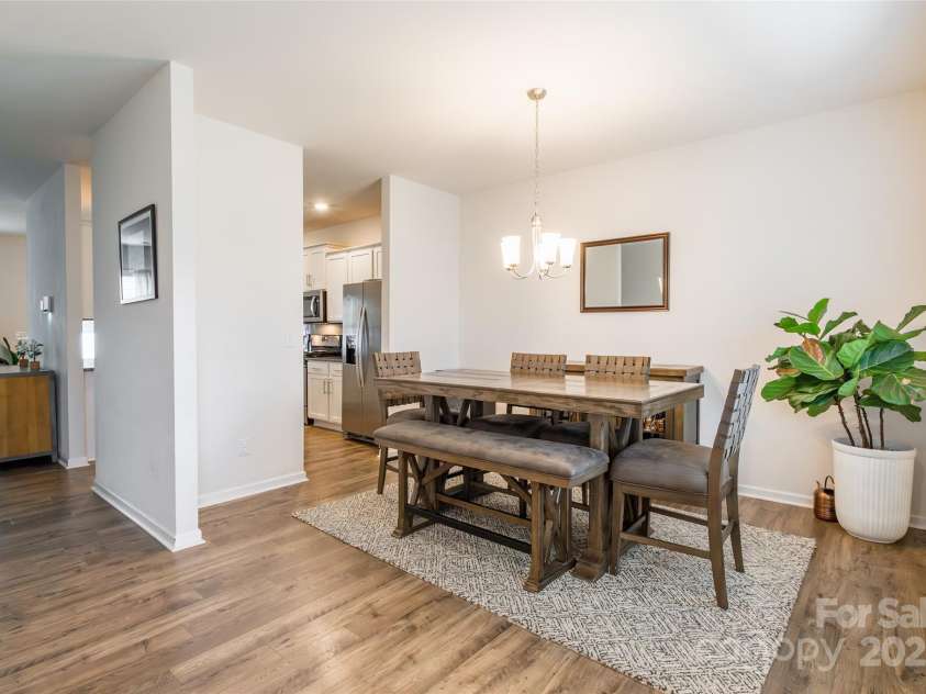 6931 Pennyroyal Way, Charlotte, NC 28216.  MLS# CAR4285386, YatesRealty ID 30327. 