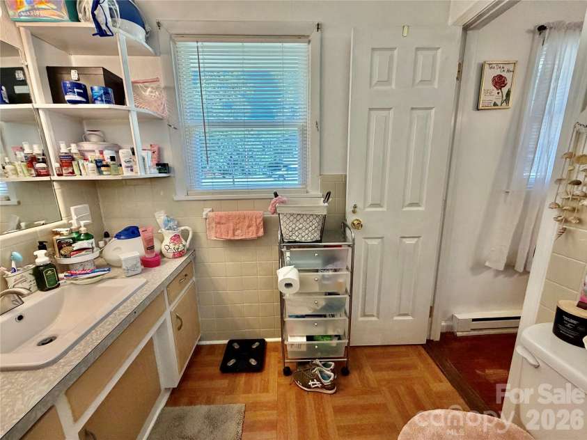 175 Neita Drive, Salisbury, NC 28147.  MLS# CAR4393344, YatesRealty ID 30328. 