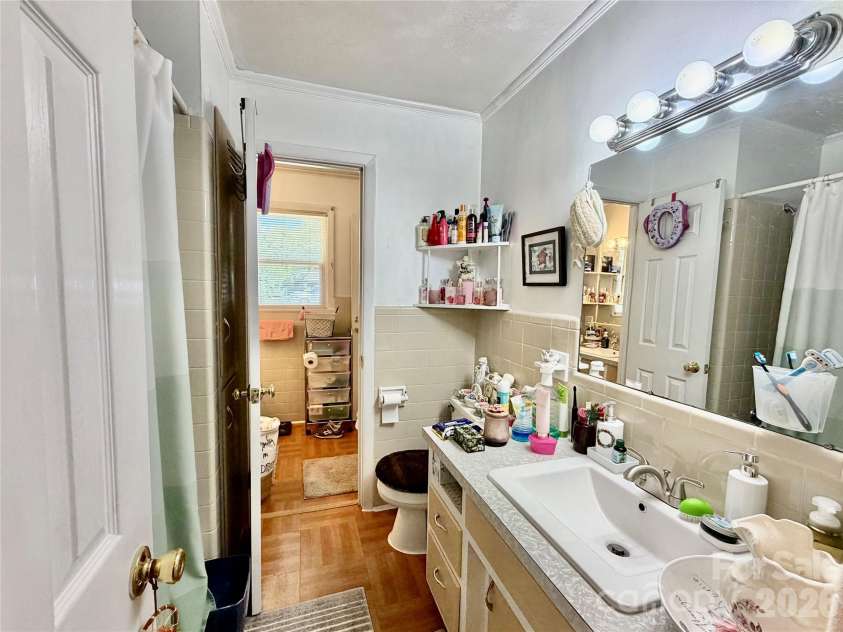 175 Neita Drive, Salisbury, NC 28147.  MLS# CAR4393344, YatesRealty ID 30328. 