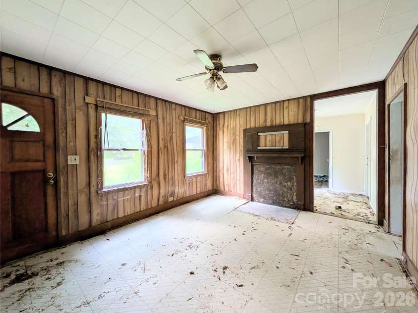 204 Brown Waterson Road, Cherryville, NC 28021.  MLS# CAR4393377, YatesRealty ID 30329. 