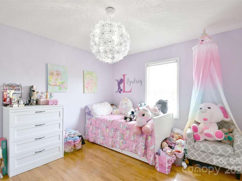 2914 Weatherfield Drive, Lincolnton, NC 28092.  MLS# CAR4283071, YatesRealty ID 30329. BR 3