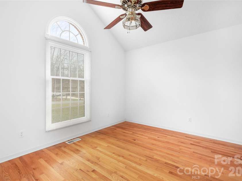 2241 Cordia Circle, Newton, NC 28658.  MLS# CAR4354263, YatesRealty ID 3033. 