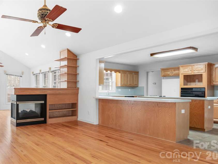 2241 Cordia Circle, Newton, NC 28658.  MLS# CAR4354263, YatesRealty ID 3033. 