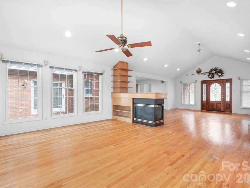 2241 Cordia Circle, Newton, NC 28658.  MLS# CAR4354263, YatesRealty ID 3033. 