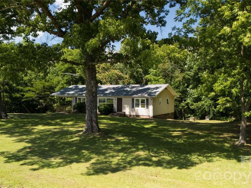 540 Crutchfield Road, Union Mills, NC 28167.  MLS# CAR4393358, YatesRealty ID 30330. 