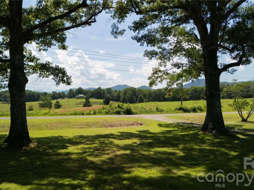 540 Crutchfield Road, Union Mills, NC 28167.  MLS# CAR4393358, YatesRealty ID 30330. 