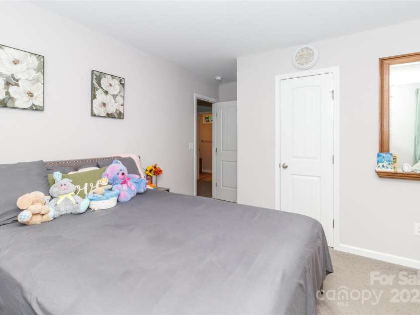 900 Providence Road, Lancaster, SC 29720.  MLS# CAR4281945, YatesRealty ID 30331. 3rd bedroom