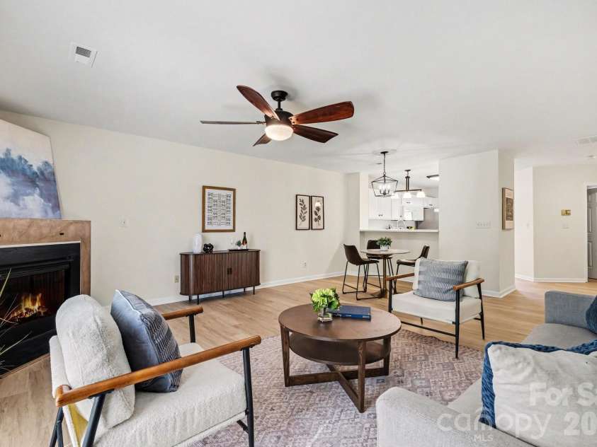 971 Heritage Parkway, Fort Mill, SC 29715.  MLS# CAR4371361, YatesRealty ID 30332. 