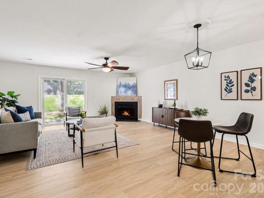 971 Heritage Parkway, Fort Mill, SC 29715.  MLS# CAR4371361, YatesRealty ID 30332. 