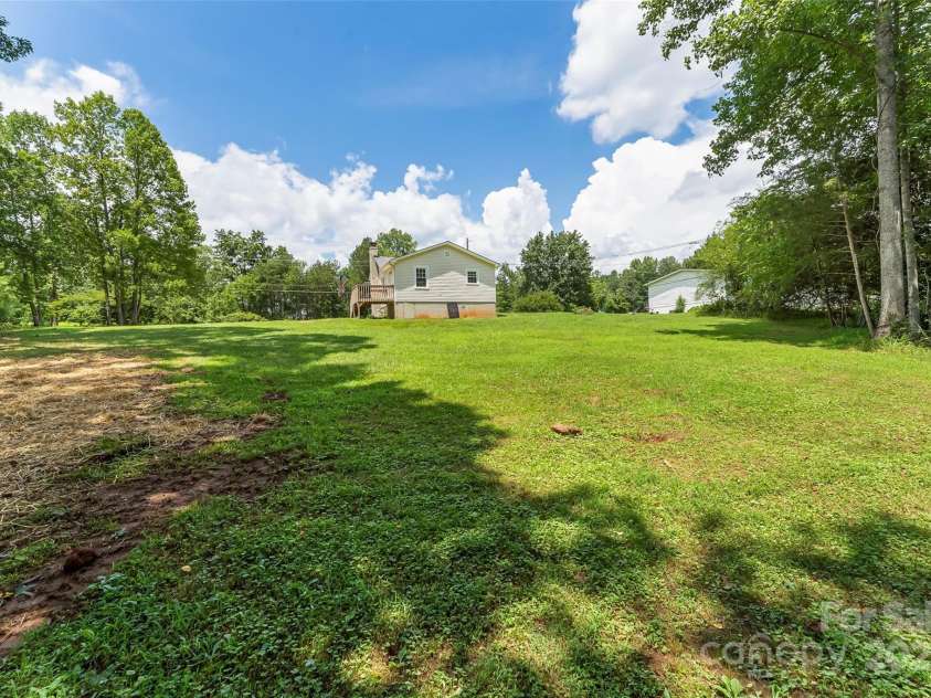 1837 Zion Road, Morganton, NC 28655.  MLS# CAR4283437, YatesRealty ID 30333. 