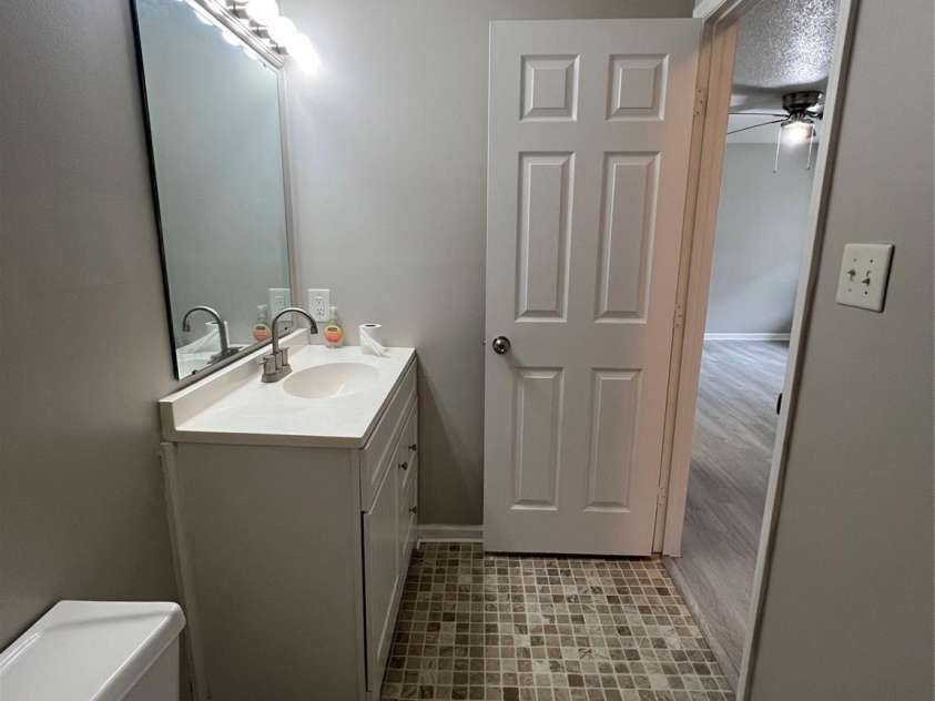 2200 Brookside Avenue, Kannapolis, NC 28081.  MLS# CAR4392276, YatesRealty ID 30333. 