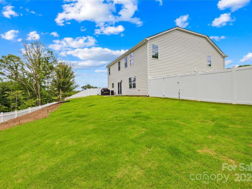 132 Sycamore Crossing Court, Locust, NC 28097.  MLS# CAR4271119, YatesRealty ID 30334. 