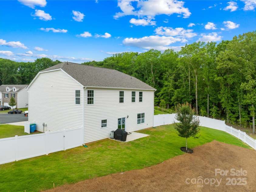 132 Sycamore Crossing Court, Locust, NC 28097.  MLS# CAR4271119, YatesRealty ID 30334. 