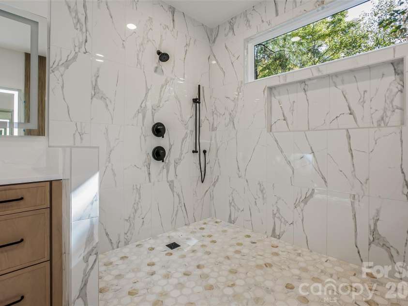 4221 Spring Street, Matthews, NC 28105.  MLS# CAR4317390, YatesRealty ID 30335. 