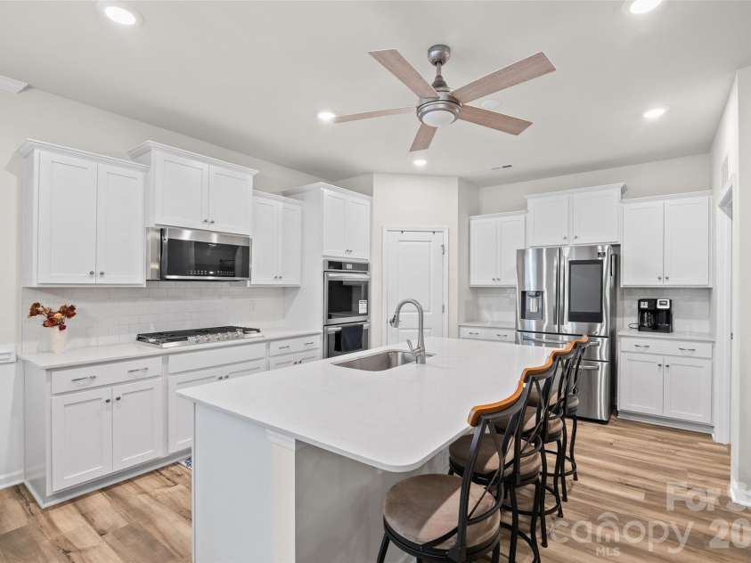 3199 Windhaven Lane, Fort Mill, SC 29708.  MLS# CAR4385083, YatesRealty ID 30336. 