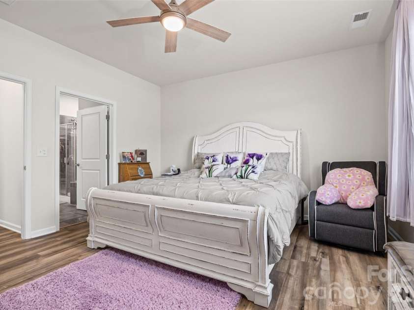 3199 Windhaven Lane, Fort Mill, SC 29708.  MLS# CAR4385083, YatesRealty ID 30336. 