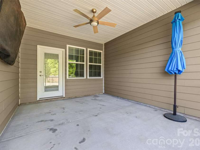 3199 Windhaven Lane, Fort Mill, SC 29708.  MLS# CAR4385083, YatesRealty ID 30336. 