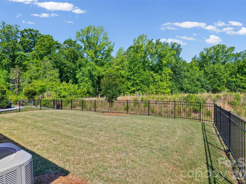 3199 Windhaven Lane, Fort Mill, SC 29708.  MLS# CAR4385083, YatesRealty ID 30336. 