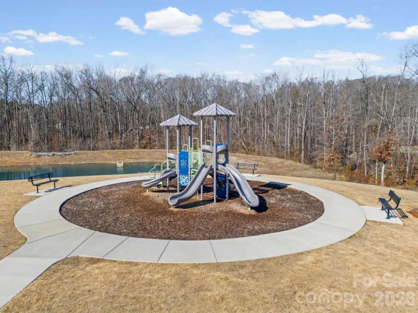 3199 Windhaven Lane, Fort Mill, SC 29708.  MLS# CAR4385083, YatesRealty ID 30336. 