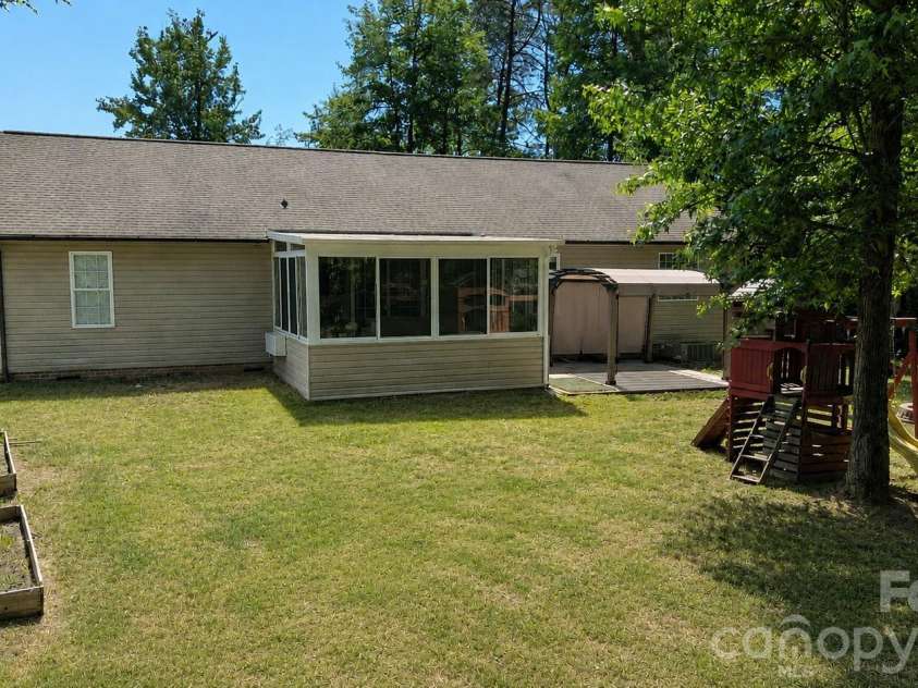 6825 Forney Hill Road, Denver, NC 28037.  MLS# CAR4389919, YatesRealty ID 30337. 