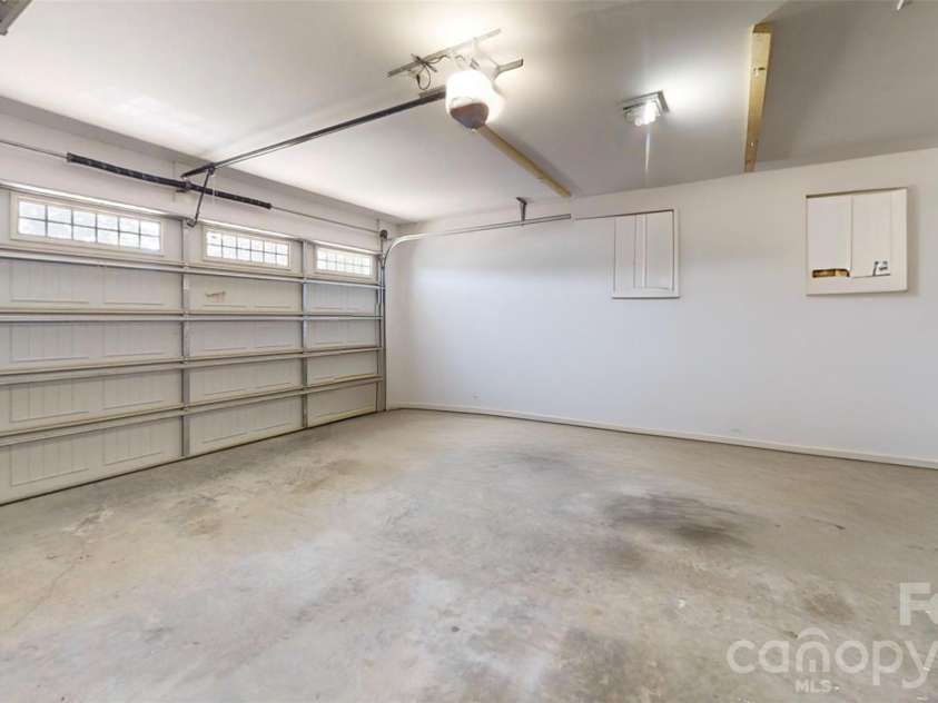 6825 Forney Hill Road, Denver, NC 28037.  MLS# CAR4389919, YatesRealty ID 30337. Garage Defurnished