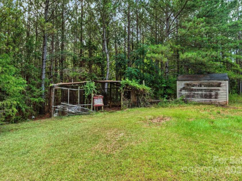 1980 Garvin Road, York, SC 29745.  MLS# CAR4283206, YatesRealty ID 30338. 