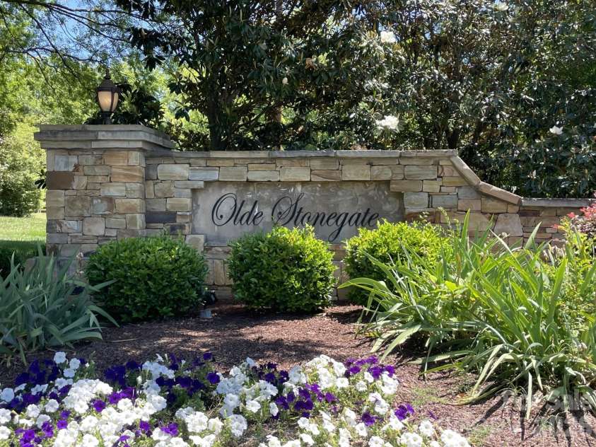 5925 Gatekeeper Lane, Mint Hill, NC 28227.  MLS# CAR4388583, YatesRealty ID 30338. 