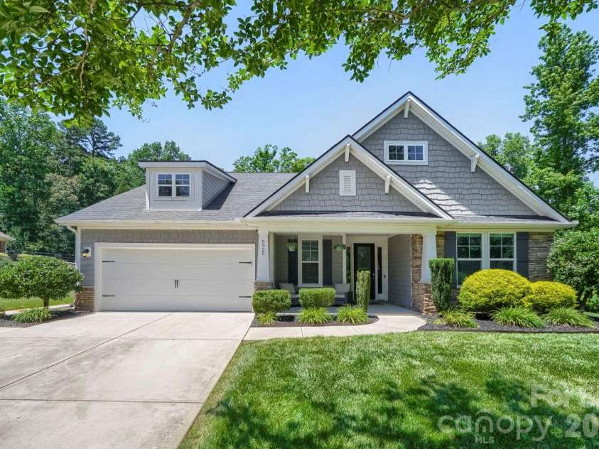 5925 Gatekeeper Lane, Mint Hill, NC 28227.  MLS# CAR4388583, YatesRealty ID 30338. 