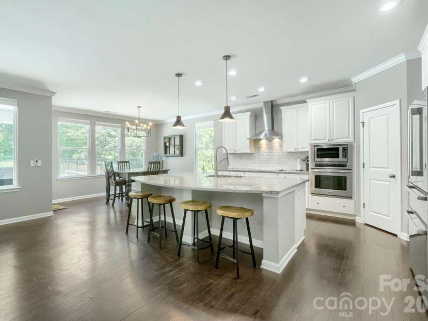 5925 Gatekeeper Lane, Mint Hill, NC 28227.  MLS# CAR4388583, YatesRealty ID 30338. 